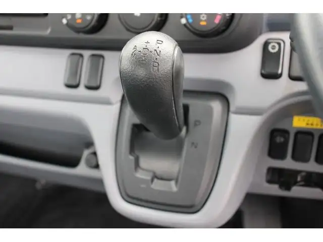 日産 アトラス 小型 平ボディ  H27の中古トラック画像12