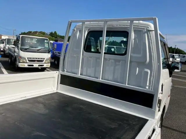 マツダ ボンゴ 小型 平ボディ  H18の中古トラック画像5