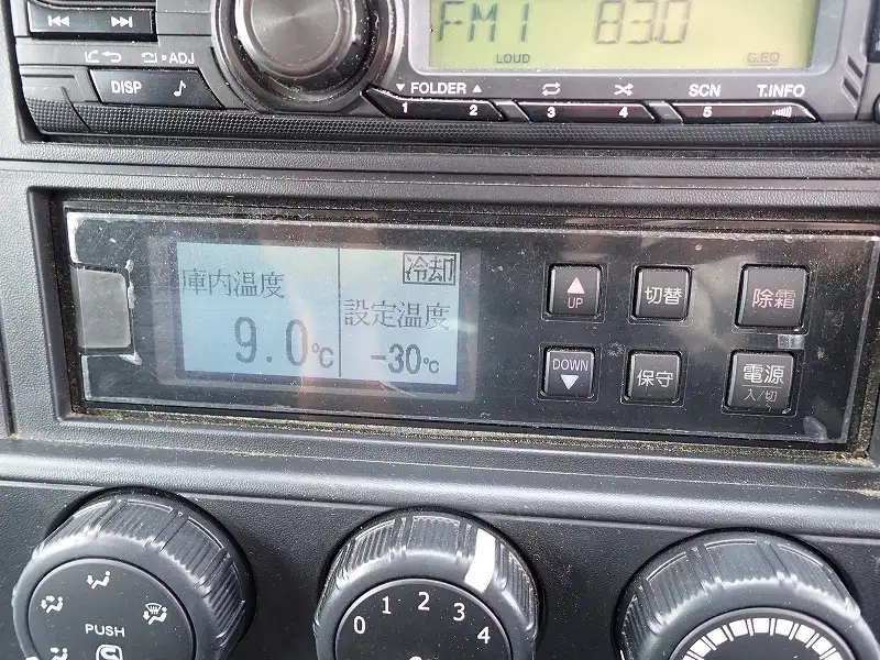 三菱 キャンター 小型 冷凍冷蔵 低温 スタンバイの中古トラック画像12