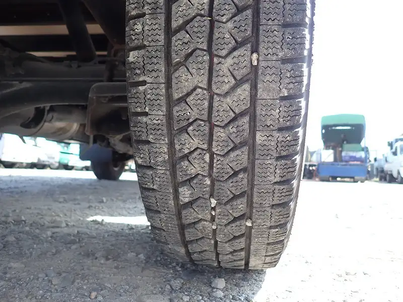 日産 アトラス 小型 平ボディ パワーゲート KR-SR8F23の中古トラック画像20