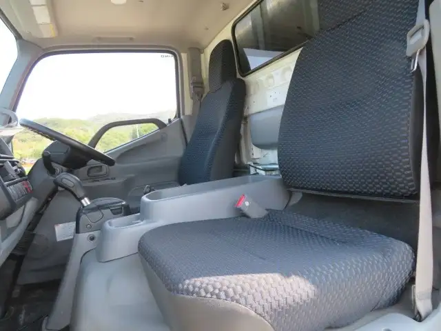 日野 デュトロ 小型 平ボディ 床鉄板 2RG-XZU605Mの中古トラック画像11