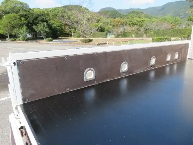 日野 デュトロ 小型 平ボディ 床鉄板 2RG-XZU605Mの中古トラック画像9