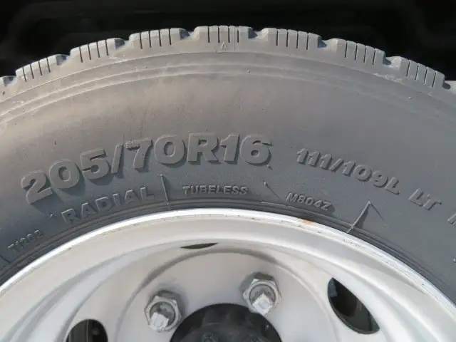 日野 デュトロ 小型 平ボディ 床鉄板 2RG-XZU605Mの中古トラック画像14