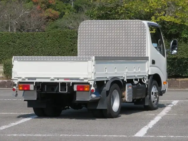 日野 デュトロ 小型 平ボディ 床鉄板 2RG-XZU605Mの中古トラック画像4