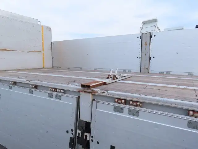 フルハーフ 国産車その他 トレーラー/その他 トレーラー 2軸 エアサスの中古トラック画像12