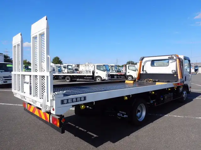 いすゞ フォワード 中型/増トン 車両重機運搬 ラジコン ウインチの中古トラック画像3