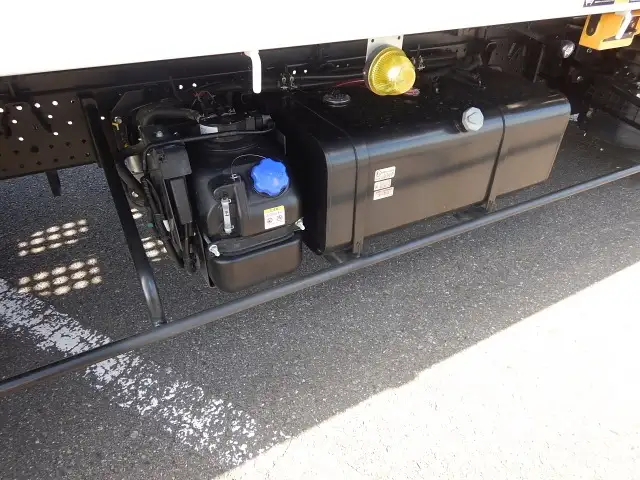 いすゞ フォワード 中型/増トン 車両重機運搬 ラジコン ウインチの中古トラック画像13