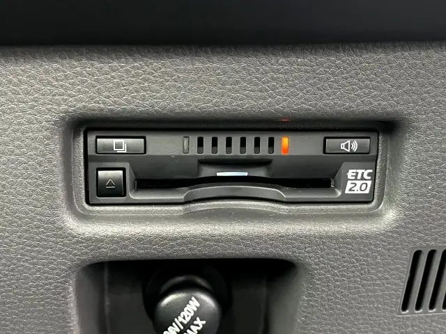 マツダ タイタン 小型 平ボディ 2TG-LKR88AF R7の中古トラック画像13