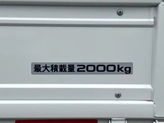 マツダ タイタン 小型 平ボディ 2TG-LKR88AF R7の中古トラック画像9