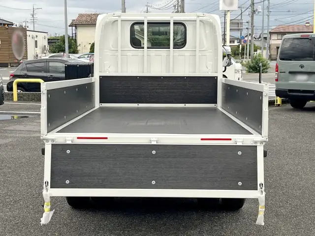 マツダ タイタン 小型 平ボディ 2TG-LKR88AF R7の中古トラック画像5