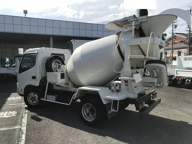 日野 デュトロ 小型 ミキサー・ポンプ 2PG-XZU600E R2の中古トラック画像5