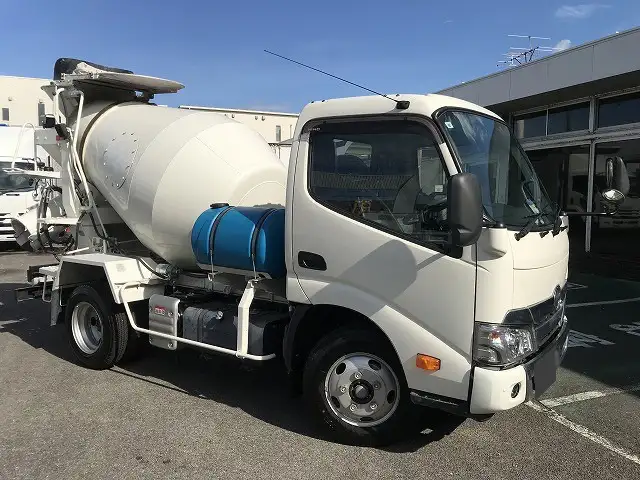 日野 デュトロ 小型 ミキサー・ポンプ 2PG-XZU600E R2の中古トラック画像2