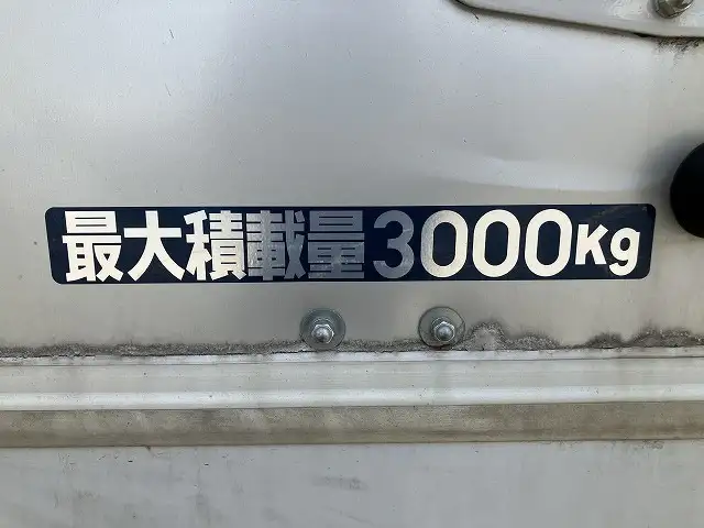 三菱 キャンター 小型 アルミバン サイドドア 2RG-FEB50の中古トラック画像8