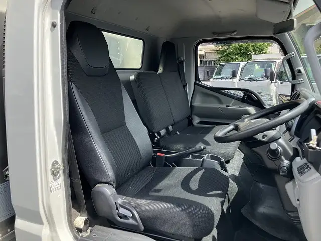 三菱 キャンター 小型 アルミバン サイドドア 2RG-FEB50の中古トラック画像9