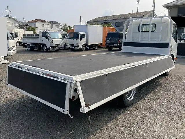 日野 デュトロ 小型 平ボディ 2RG-XZU655M H31/R1の中古トラック画像7