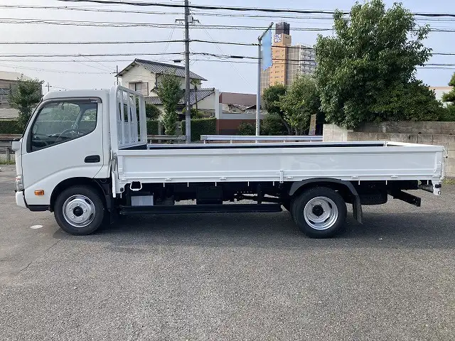 日野 デュトロ 小型 平ボディ 2RG-XZU655M H31/R1の中古トラック画像5
