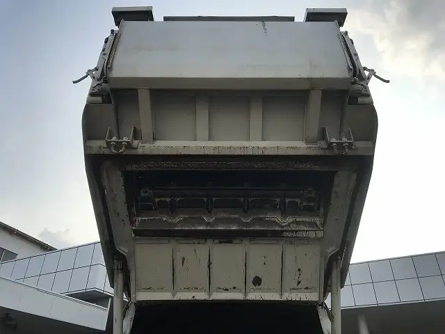 いすゞ エルフ 小型 パッカー車 プレス式 TKG-NMR85Nの中古トラック画像8