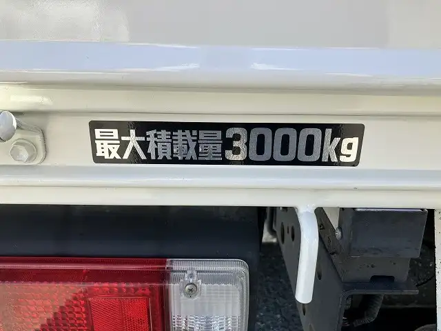 トヨタ ダイナ 小型 平ボディ 床鉄板 2RG-XZU605の中古トラック画像10