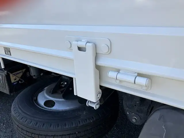 トヨタ ダイナ 小型 平ボディ 床鉄板 2RG-XZU605の中古トラック画像9