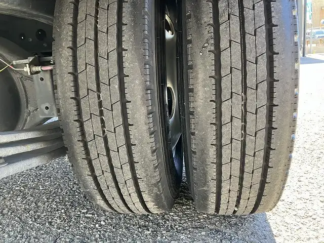 トヨタ ダイナ 小型 平ボディ 床鉄板 2RG-XZU605の中古トラック画像20