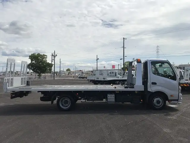 日野 デュトロ 小型 車両重機運搬 ラジコン ウインチの中古トラック画像3