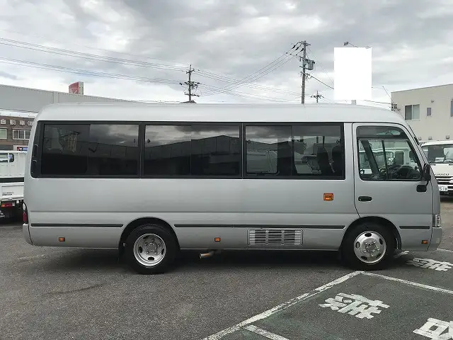 トヨタ コースター 小型 バス マイクロバス SKG-XZB40の中古トラック画像2