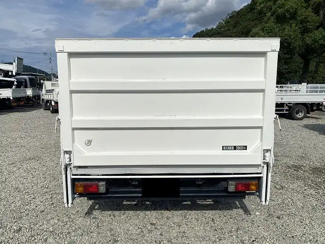 日野 デュトロ 小型 平ボディ パワーゲート SKG-XZU710Mの中古トラック画像4