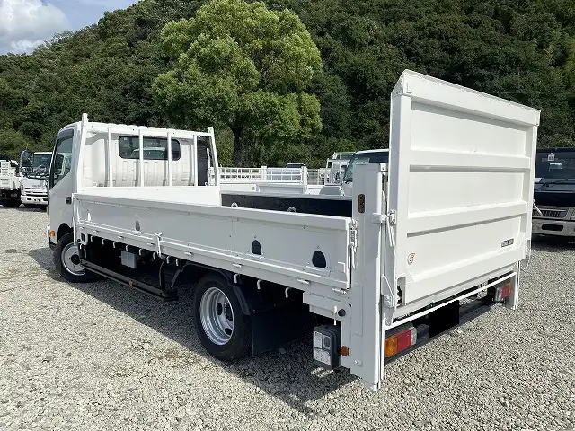 日野 デュトロ 小型 平ボディ パワーゲート SKG-XZU710Mの中古トラック画像5