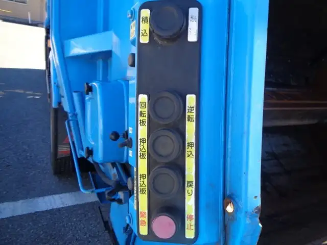 いすゞ フォワード 中型/増トン パッカー車 巻き込み式 回転ダンプ式の中古トラック画像7