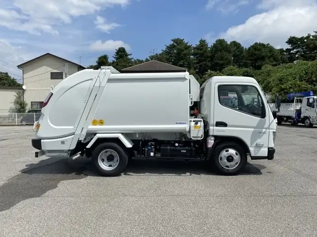 三菱 キャンター 小型 パッカー車 プレス式 2RG-FEAV0の中古トラック画像3