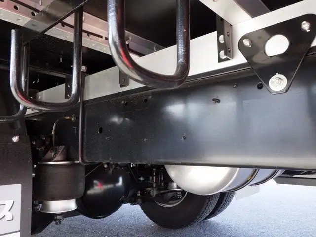 日野 レンジャー 中型/増トン ウイング エアサス ベッドの中古トラック画像11