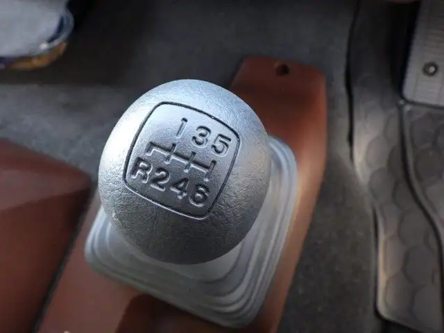 日野 レンジャー 中型/増トン ウイング エアサス ベッドの中古トラック画像7