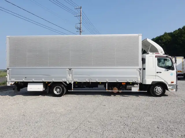 三菱 ファイター 中型/増トン ウイング エアサス ベッドの中古トラック画像3