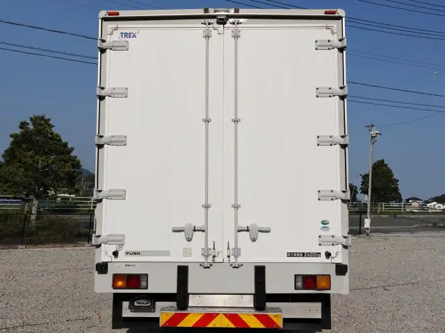 三菱 ファイター 中型/増トン ウイング エアサス ベッドの中古トラック画像4