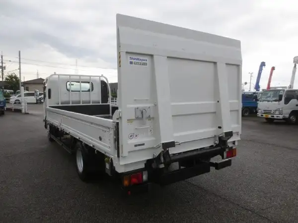 マツダ タイタン 小型 平ボディ パワーゲート TRG-LPR85ARの中古トラック画像7