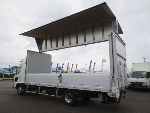 日野 レンジャー 中型/増トン ウイング パワーゲート ベッドの中古トラック画像10