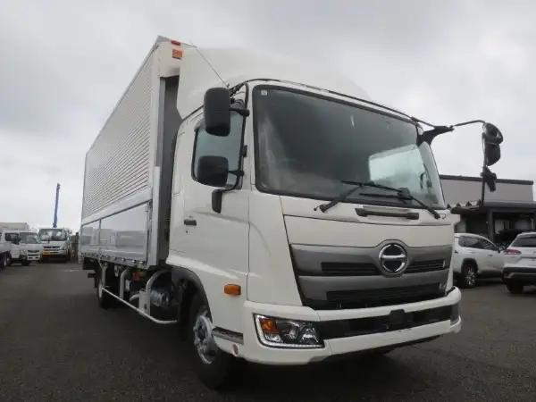 日野 レンジャー 中型/増トン ウイング パワーゲート ベッドの中古トラック画像4