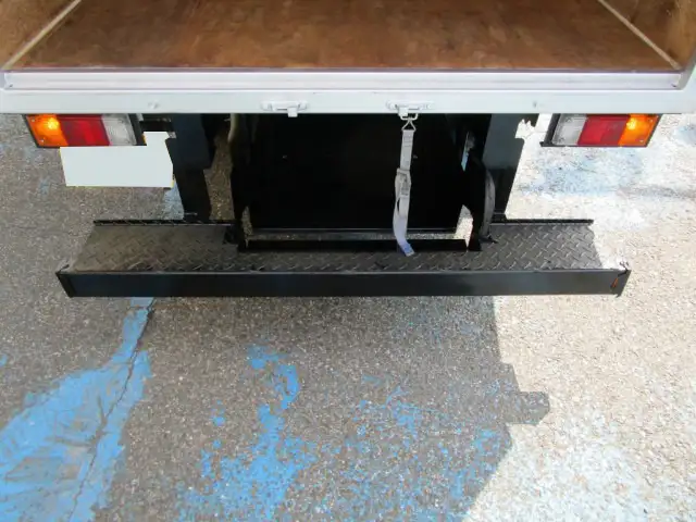 マツダ ボンゴ 小型 アルミバン DBF-SLP2T H28の中古トラック画像7