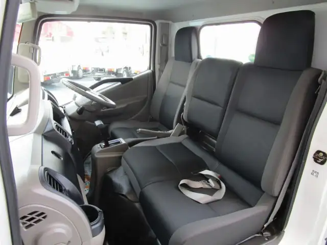 日産 アトラス 小型 平ボディ パワーゲート CBF-SQ2F24の中古トラック画像11