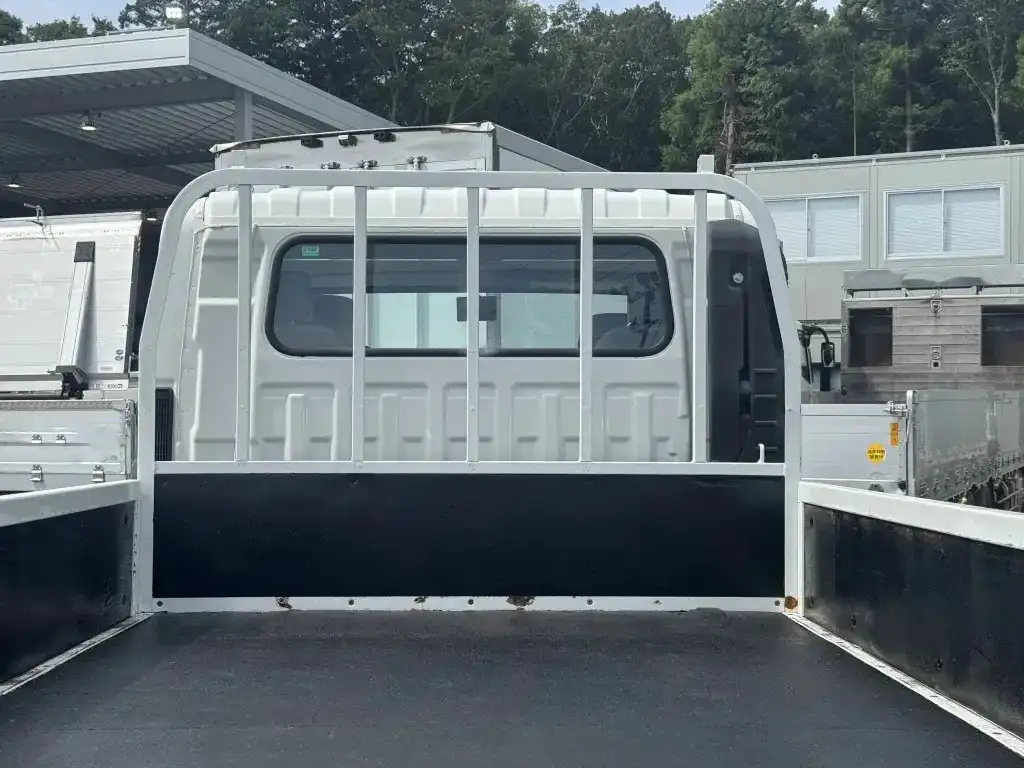 いすゞ エルフ 小型 平ボディ Wキャブ TPG-NPR85ARの中古トラック画像7