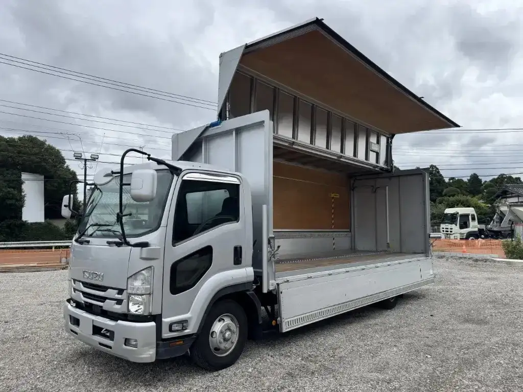 いすゞ フォワード 中型/増トン ウイング センターローラー 3枚観音の中古トラック画像5