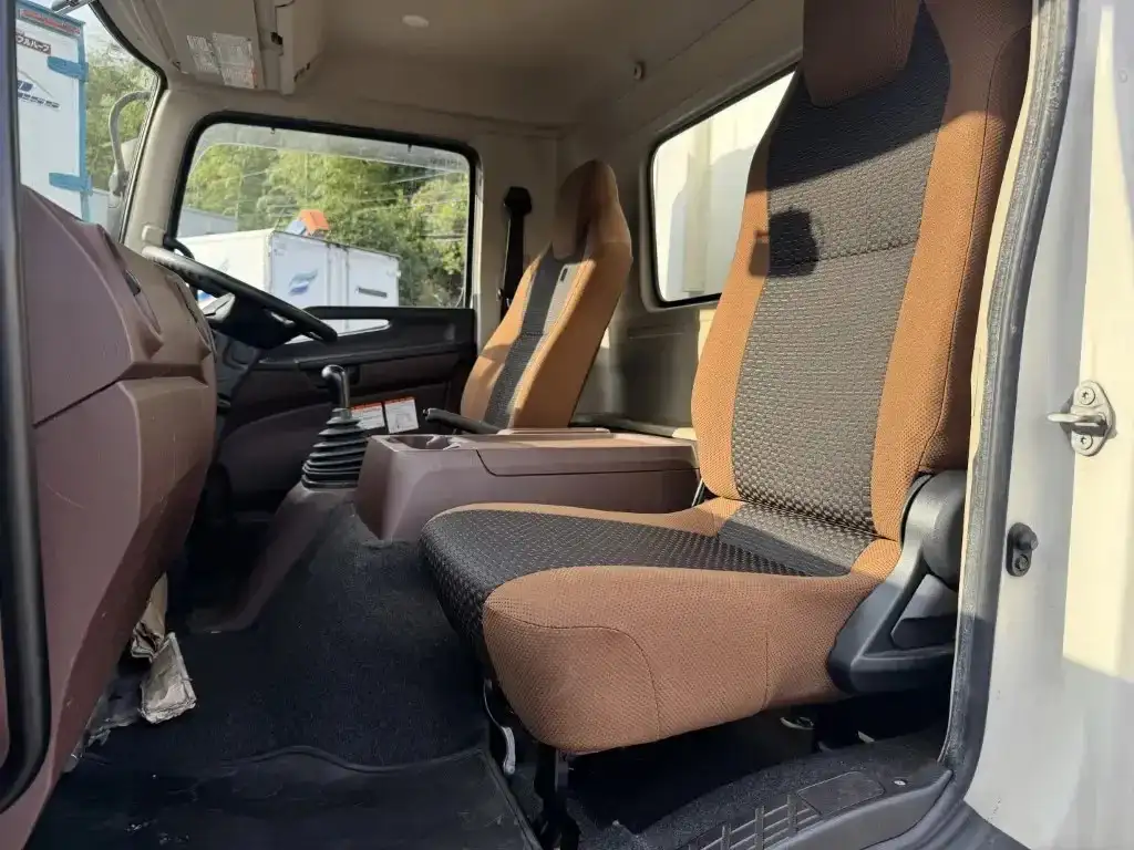 日野 レンジャー 中型/増トン 冷凍冷蔵 低温 パワーゲートの中古トラック画像11