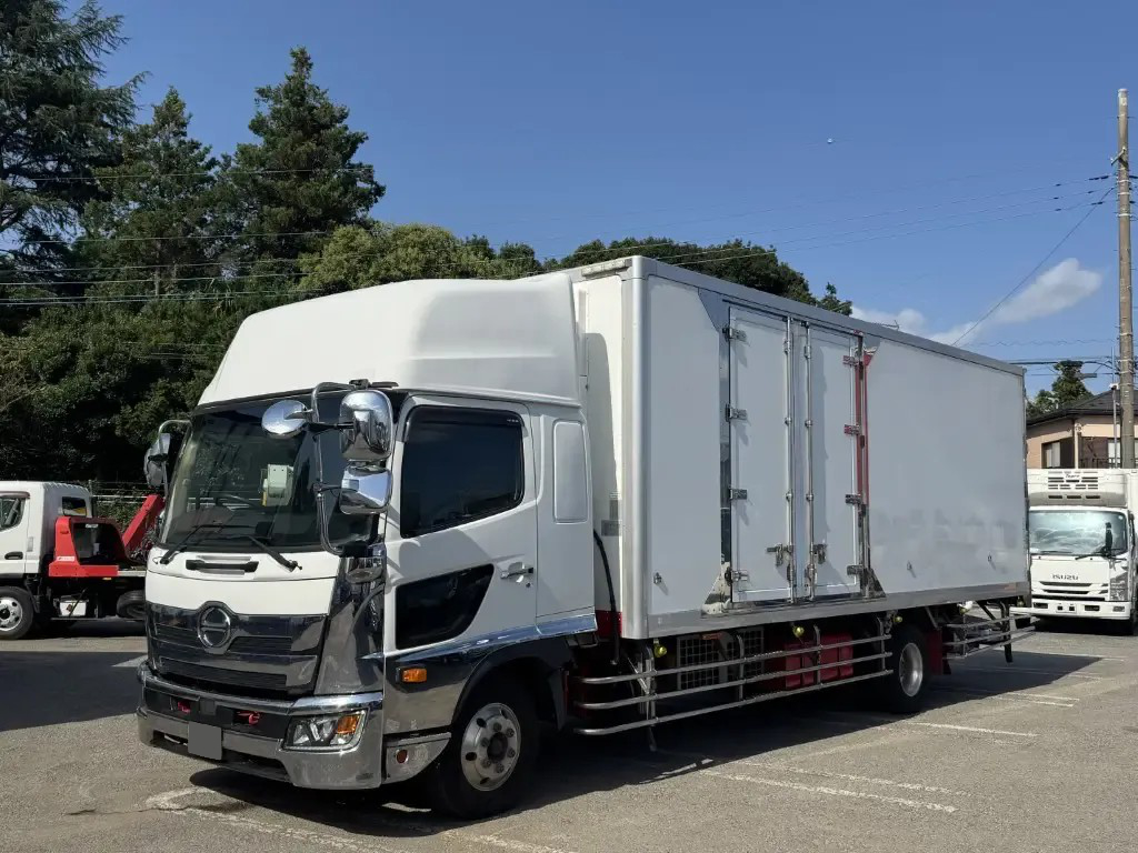 日野 レンジャー 中型/増トン 冷凍冷蔵 ワイド