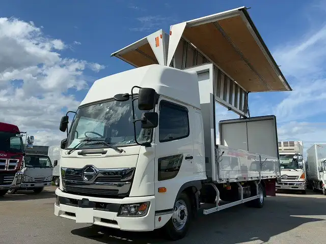 日野 レンジャー 中型/増トン ウイング ベッド 2KG-FD2ABAの中古トラック画像4
