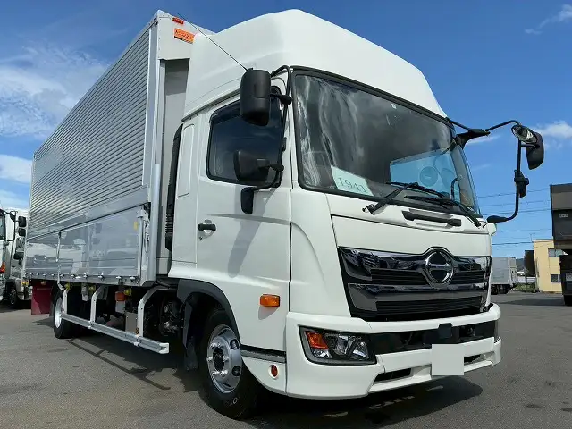 日野 レンジャー 中型/増トン ウイング ベッド 2KG-FD2ABAの中古トラック画像2