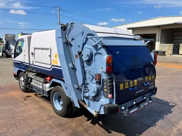 日野 デュトロ 小型 パッカー車 巻き込み式 回転ダンプ式の中古トラック画像4