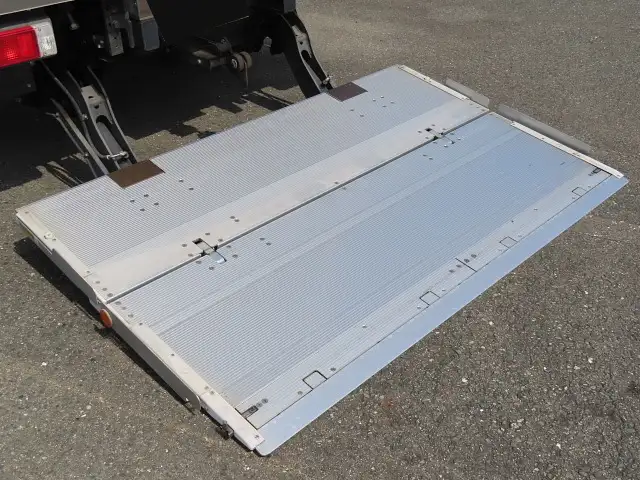 日野 デュトロ 小型 冷凍冷蔵 低温 パワーゲートの中古トラック画像12