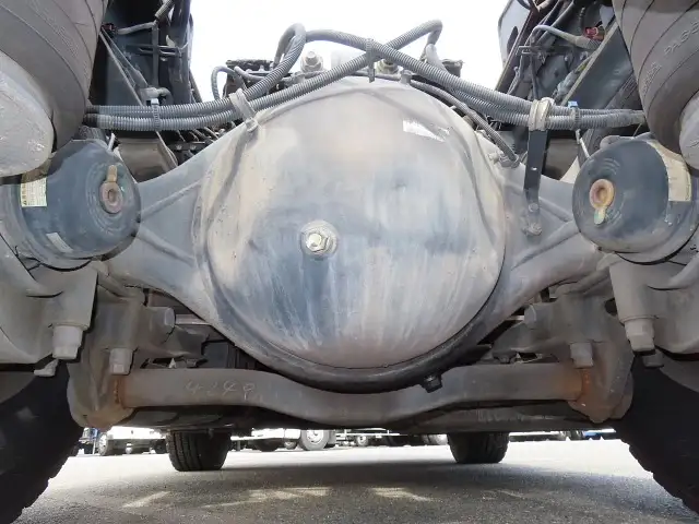 いすゞ ギガ 大型 トラクター ハイルーフ 1デフの中古トラック画像18