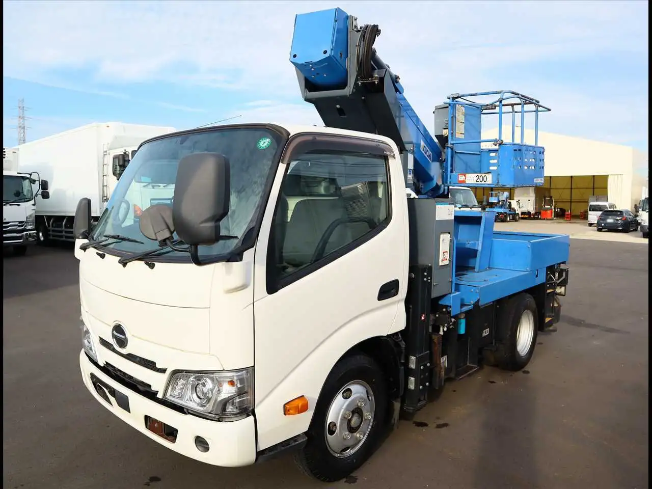 日野 デュトロ 小型 高所・建柱車 高所作業車 2RG-XZU600X の中古トラック【車両No.197545】