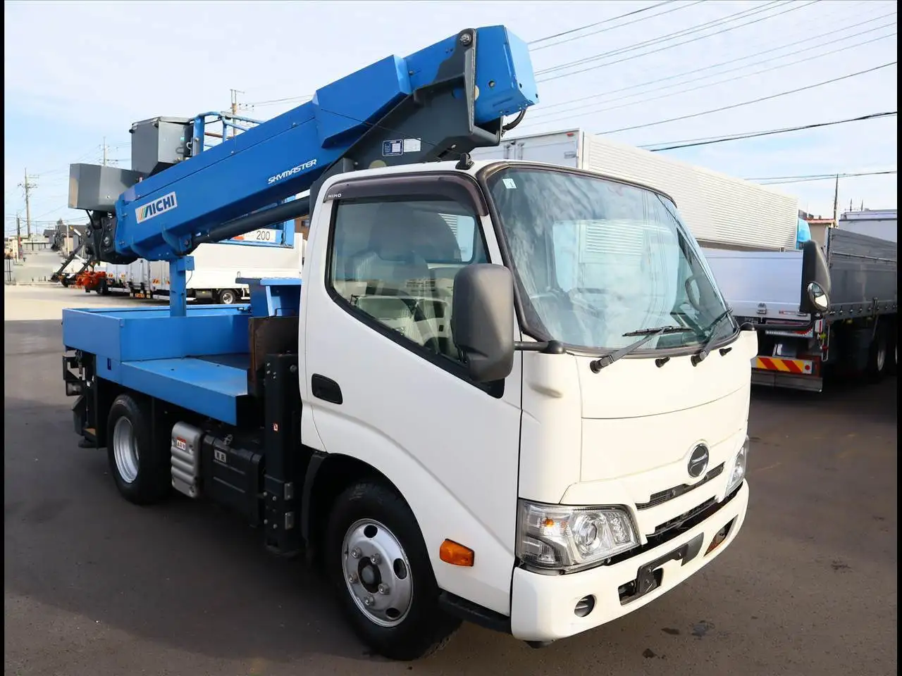 日野 デュトロ 小型 高所・建柱車 高所作業車 2RG-XZU600Xの中古トラック画像2